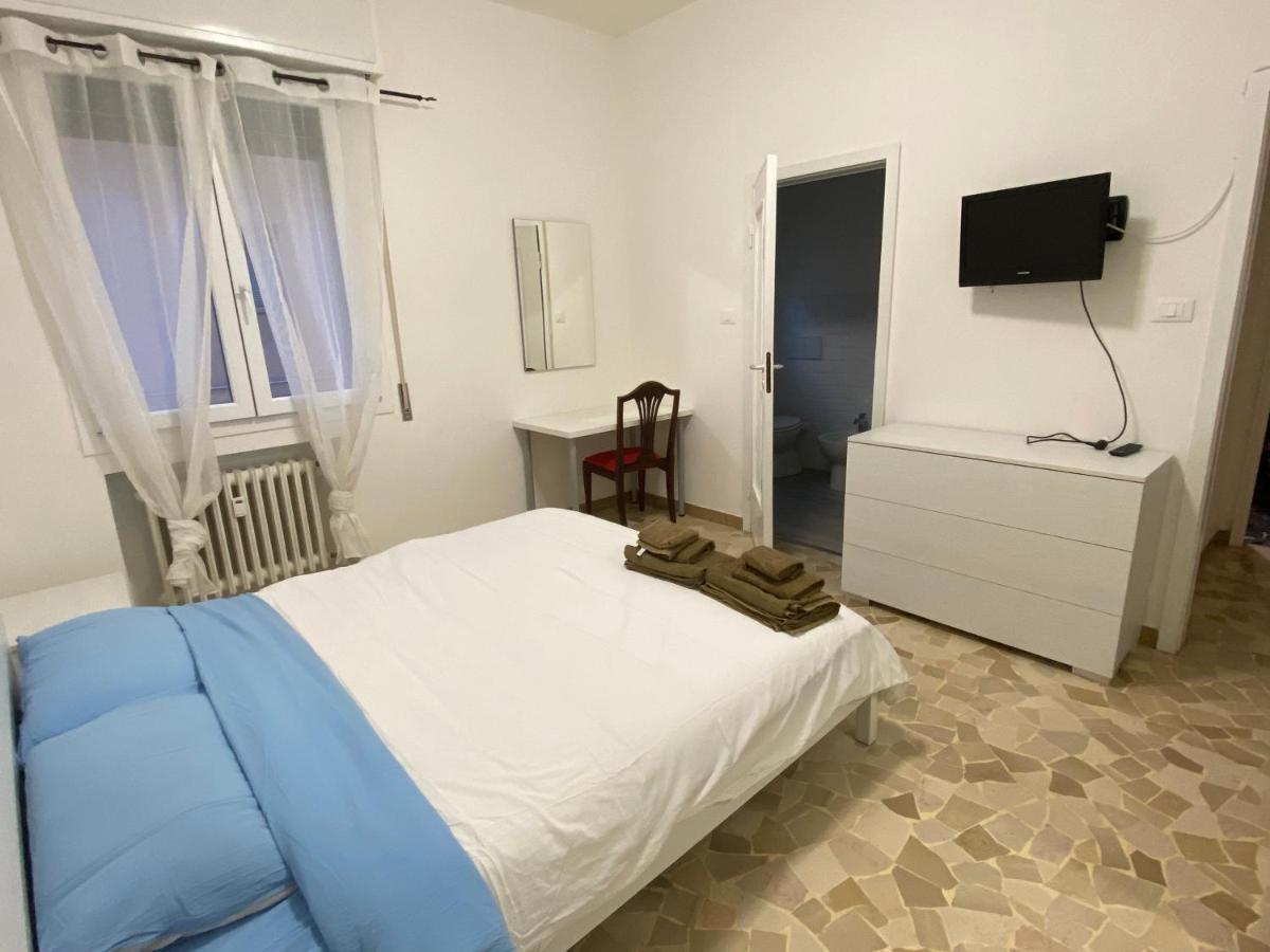 Hotel Francioni 1 Bologna Esterno foto